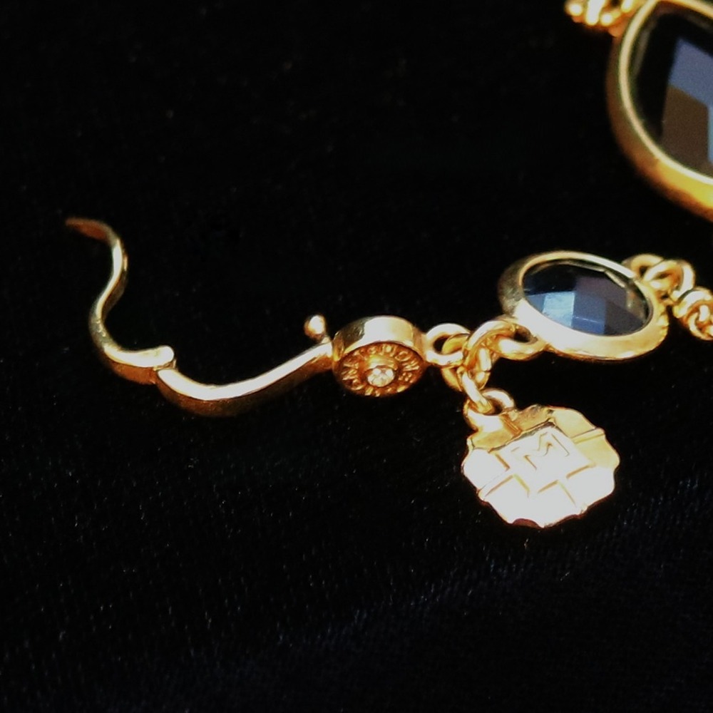 Vintage Monet Black Faceted Glass Station Necklace Gold Tone Long Chain 36" Rope - Picture 7 of 7